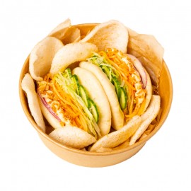  Bao ar kraukšķīgo vistu un Pikanto mērci